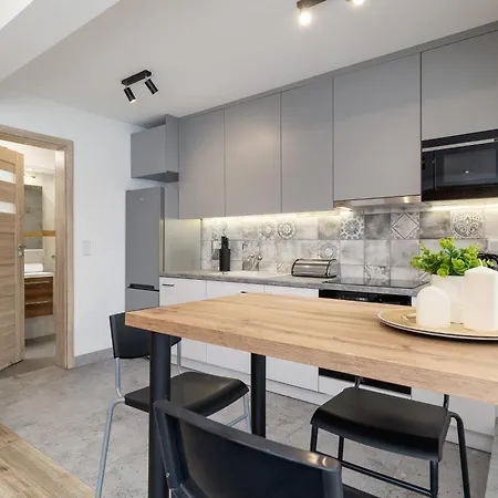Moniuszki In Cracow By Renters קרקוב